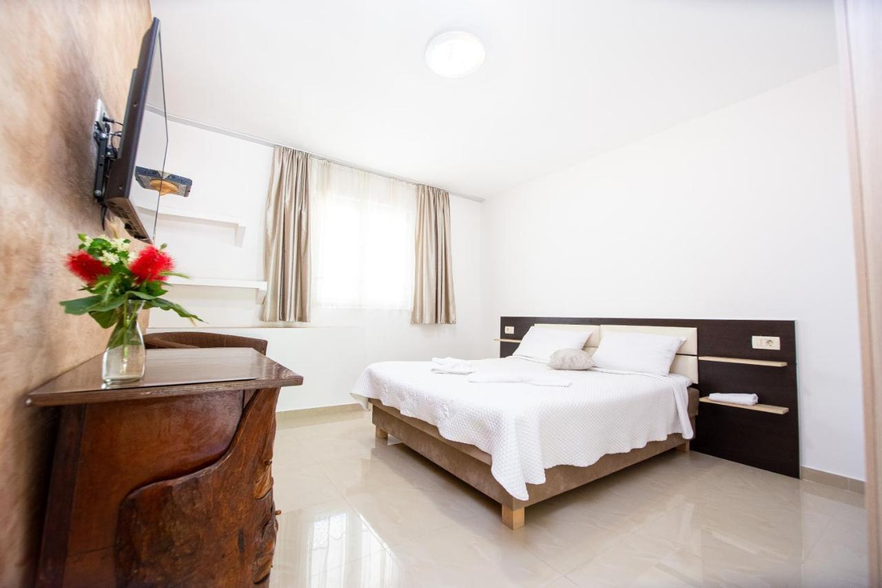 Saki Apartments Budva Eksteriør bilde