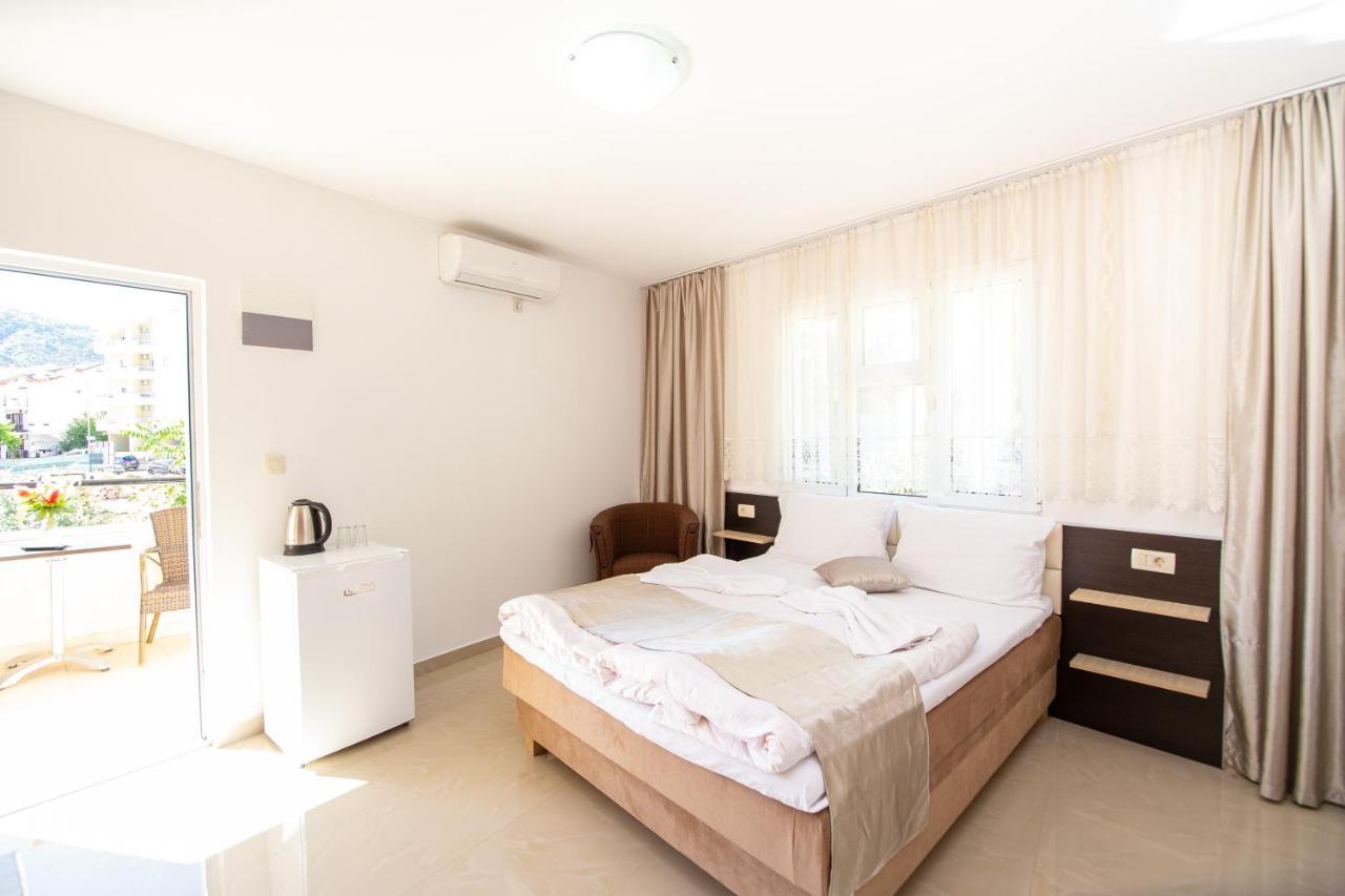 Saki Apartments Budva Eksteriør bilde