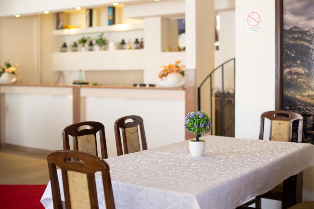 Saki Apartments Budva Eksteriør bilde